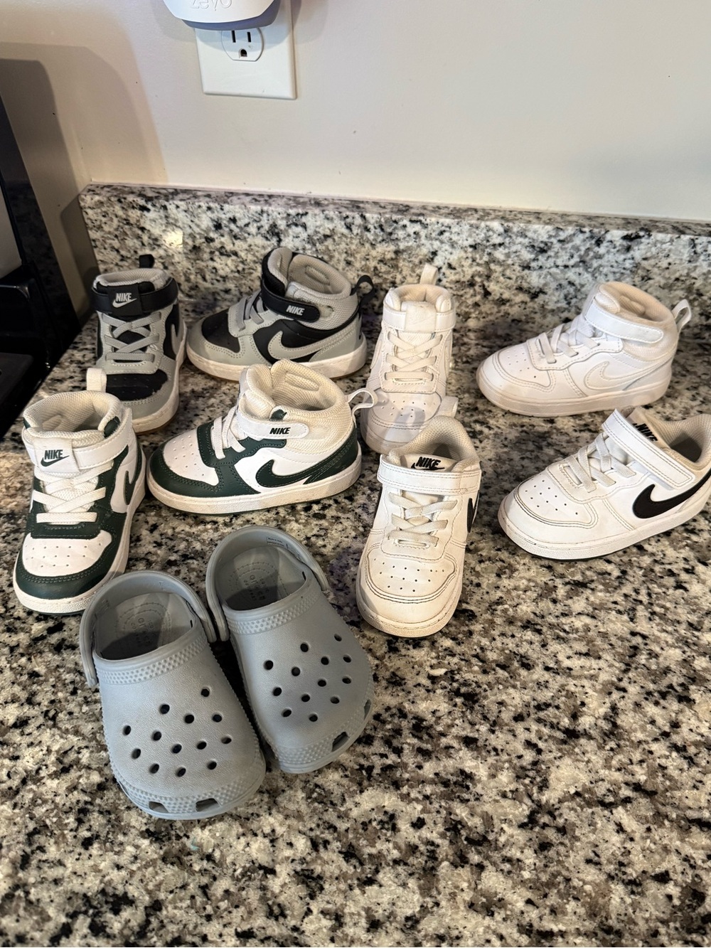 5 pairs of boys size 7C shoes